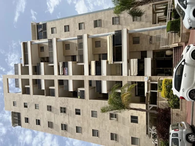 דירת 4 חדרים בברנע, רח' מעלות אשר