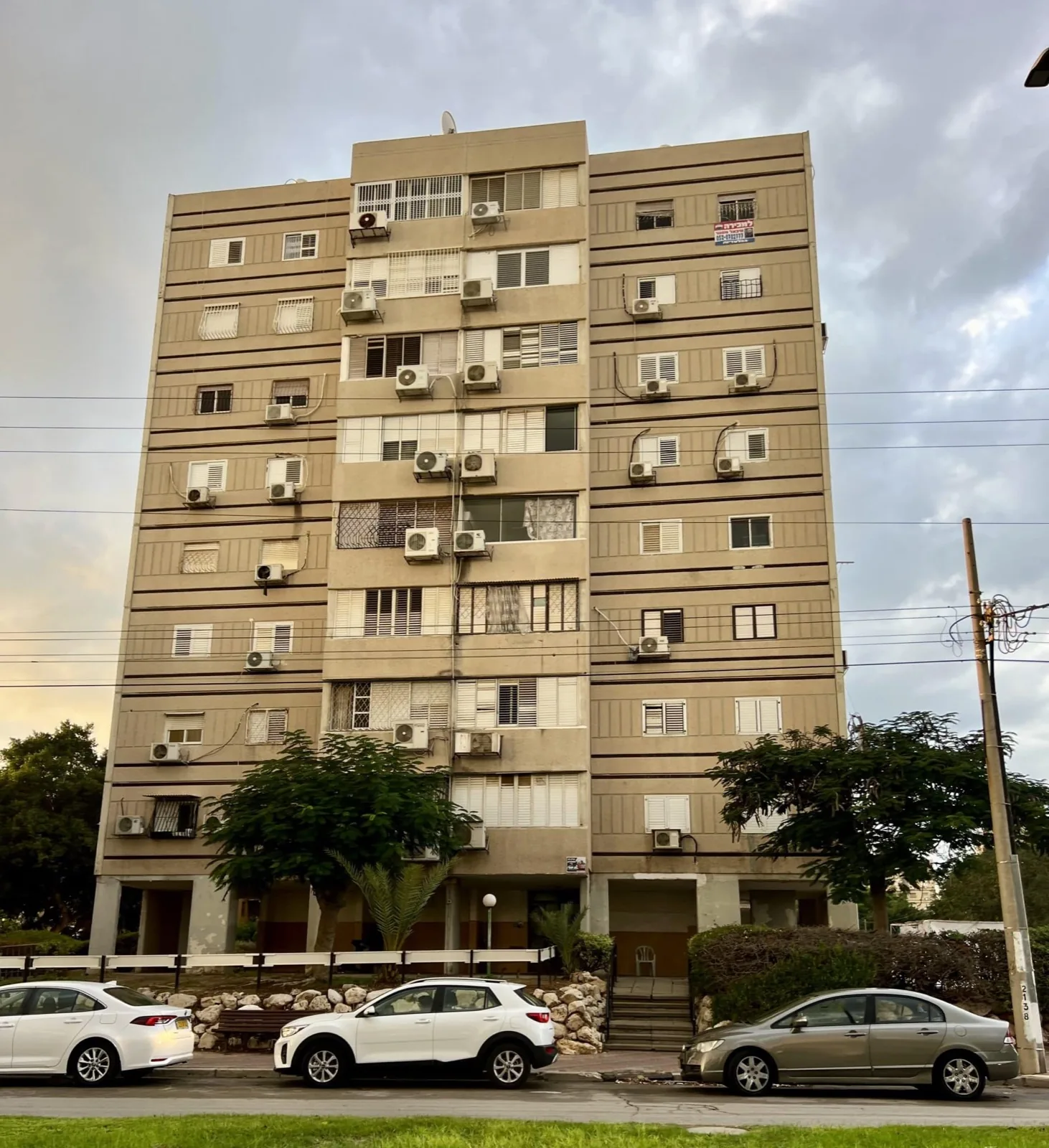 דירת 4 חדרים ברח' ההסתדרות