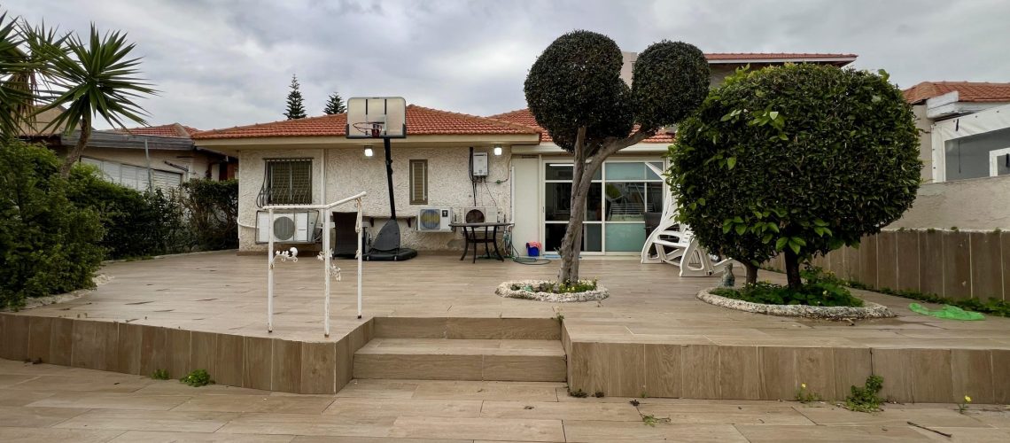 3285be4f-3135-470e-9b95-03dbb0e9330a (1)