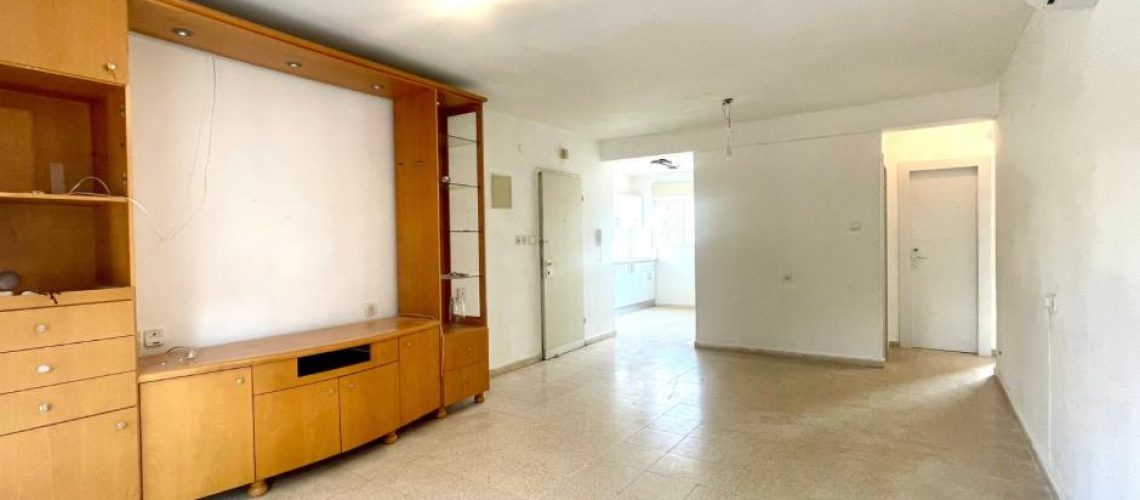 66033f3e-0c04-4627-983c-2eb9264be4df